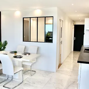 Paisible Et Charmant T2 Face à La Mer Appartement